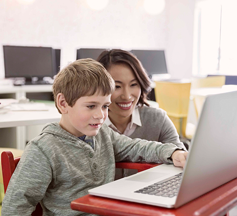 Grant Thornton Australia - Boy at computer